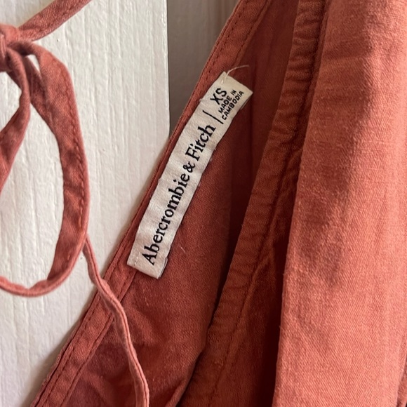 abercrombie & fitch smocked waist blouse - Picture 6 of 11